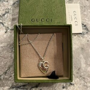 Gucci necklace